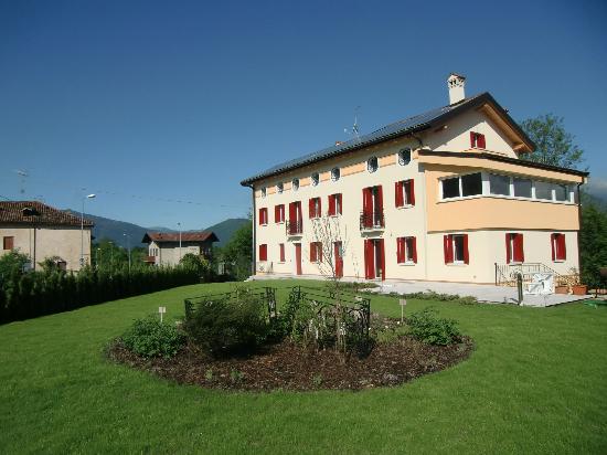 Casa Novecento si trova nel centro di Feltre (BL)