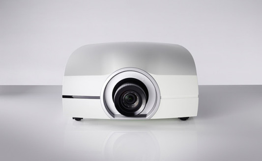 Barco lancia il videoproiettore a laser/fosforo più silenzioso del mondo