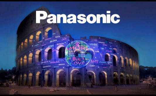 Panasonic illumina d’amore il Colosseo