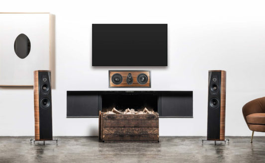 Sonus faber, classe ed eleganza, anche se quasi invisibili