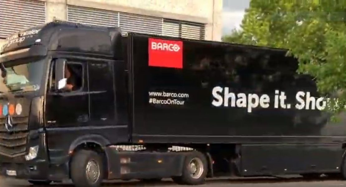Il Truck di Barco presso le sede di COMM-TEC