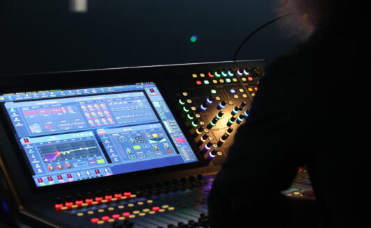 MIR Tech, il palcoscenico dell’innovazione AV e multimediale
