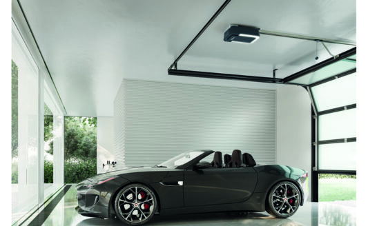 Nice presenta i nuovi motori per porte da garage intelligenti della serie Spider