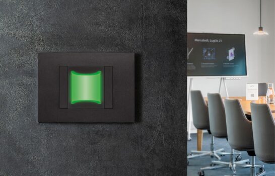 Spie prismatiche, luci di cortesia e tasti per la domotica Vimar, per impianti sempre più intuitivi